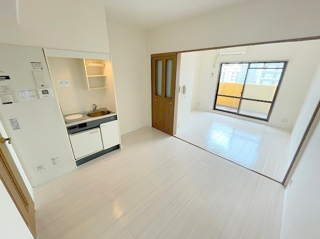 コート淡路の居間・リビング