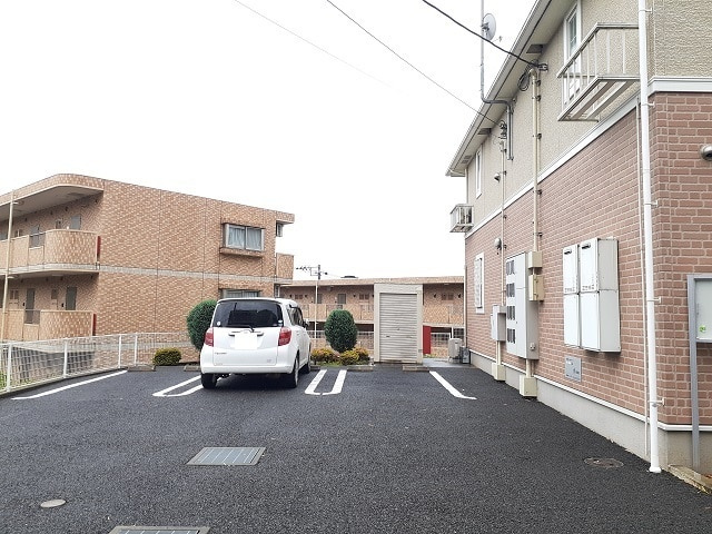 【駐車場】 | グリーンヒルズ寿 | 駐車場