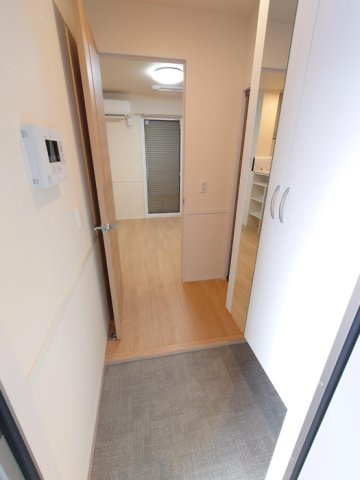 トレンタ　氷室の玄関