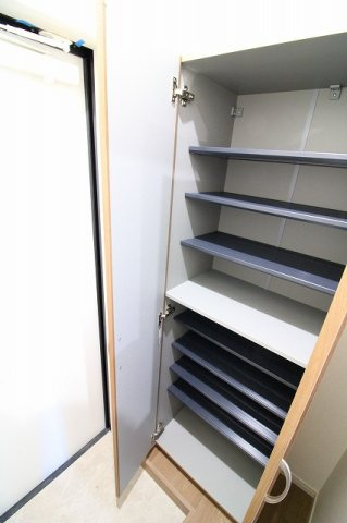 グランドメゾンの玄関|ゆったりとした玄関です