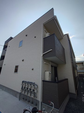 THE NOBLES 諏訪野町Ⅱの外観|落ち着いた雰囲気の外観です