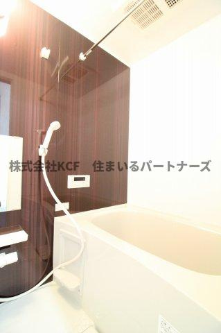 CLOVER津福の浴室|日々の疲れを癒すお風呂付です