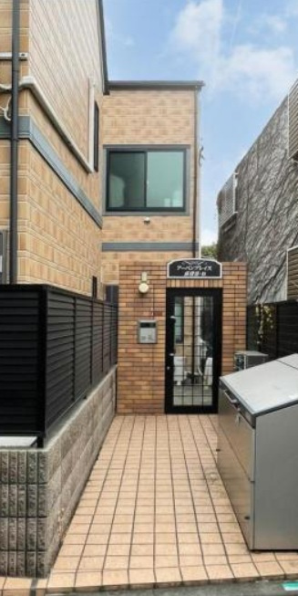 アーバンプレイス荻窪Ⅲ B棟のエントランス