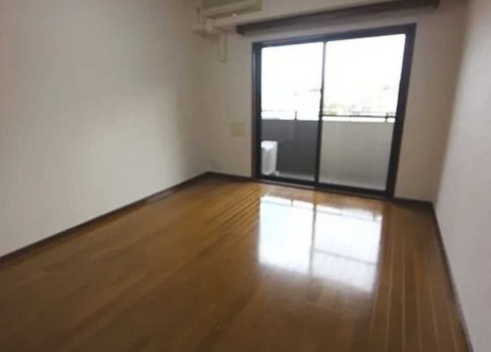 グランド・ガーラ用賀　駐車場あり　バストイレ別　オートロックの居間・リビング