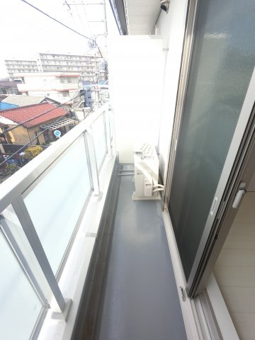 【バルコニー】