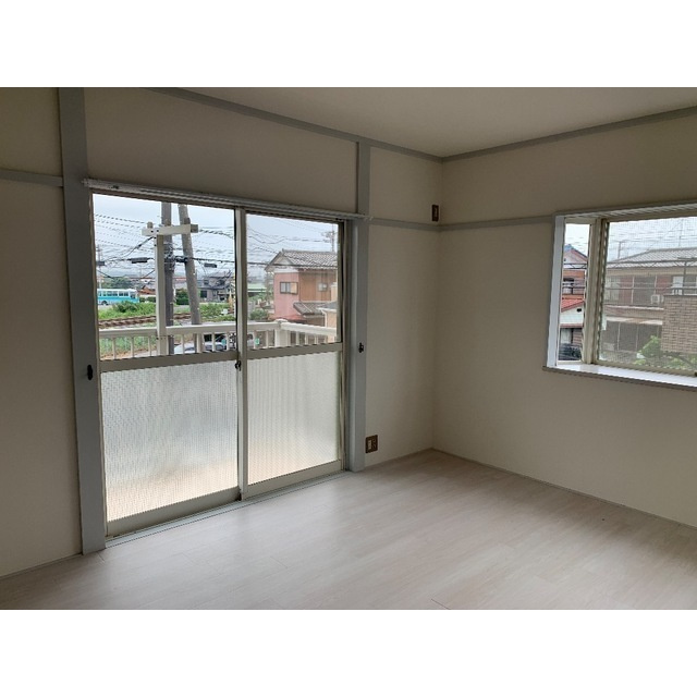 グリーンハイツ島野の居間・リビング|おしゃれな居間です