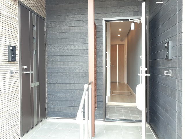 【玄関】 | ラウレア