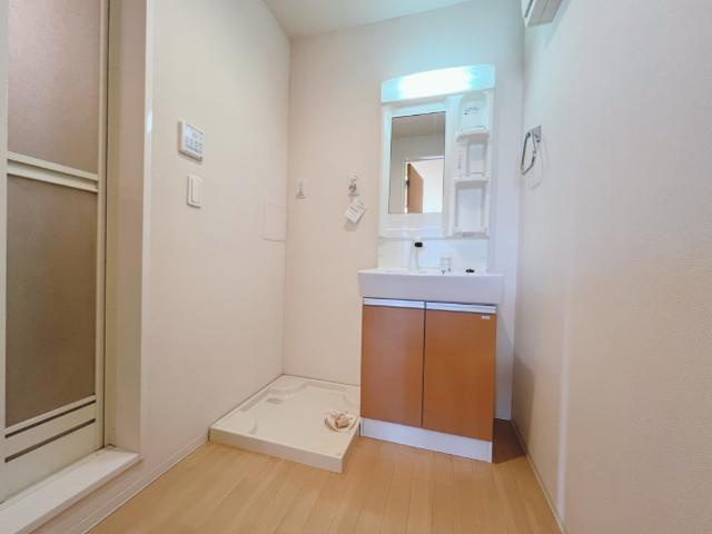 メゾン・ド・エーグルの洗面所|洗面