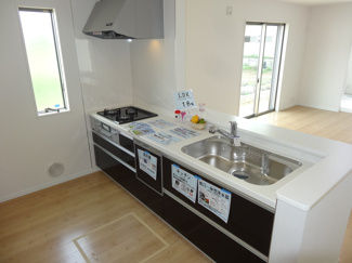 【キッチン】 | 泉区和泉町　新築分譲住宅　全1棟 | 同施工会社施工例