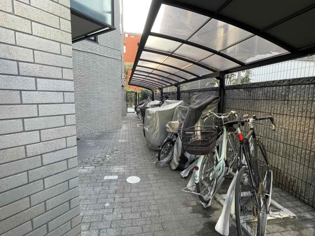 インペリアル表参道の駐輪場