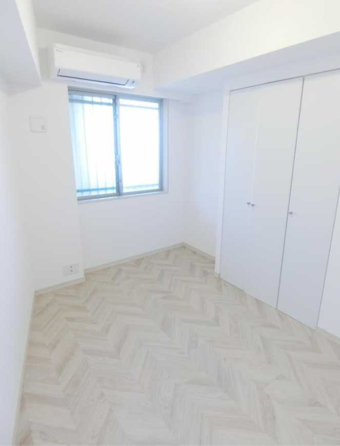 プラウドフラット三軒茶屋　オートロック　高層階　南西角部屋の内装