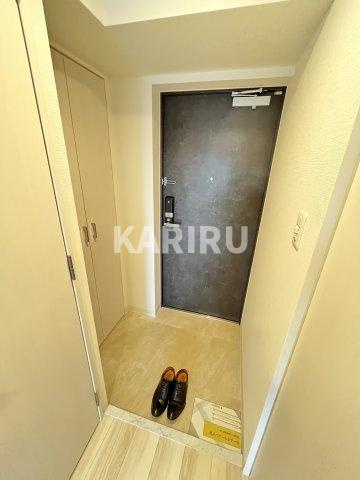 エスリード大阪城アクシスの玄関