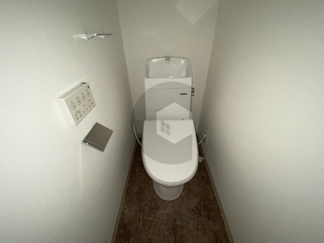 F asesia Ameniteのトイレ