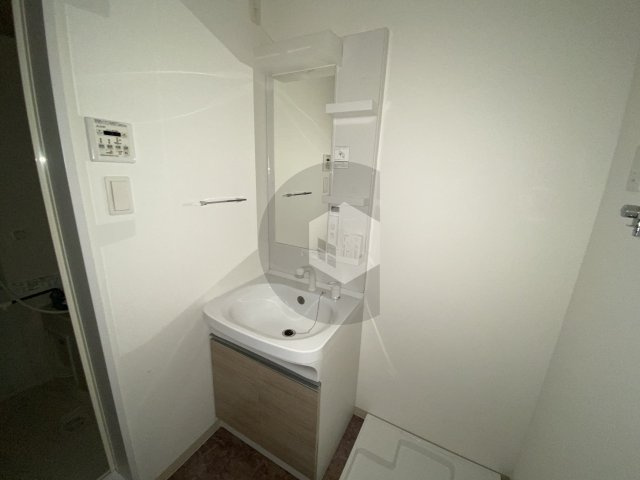 F asesia Ameniteの独立洗面台