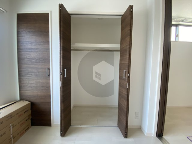 F asesia Ameniteの収納