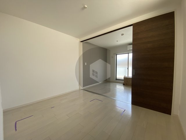 F asesia Ameniteの居間・リビング