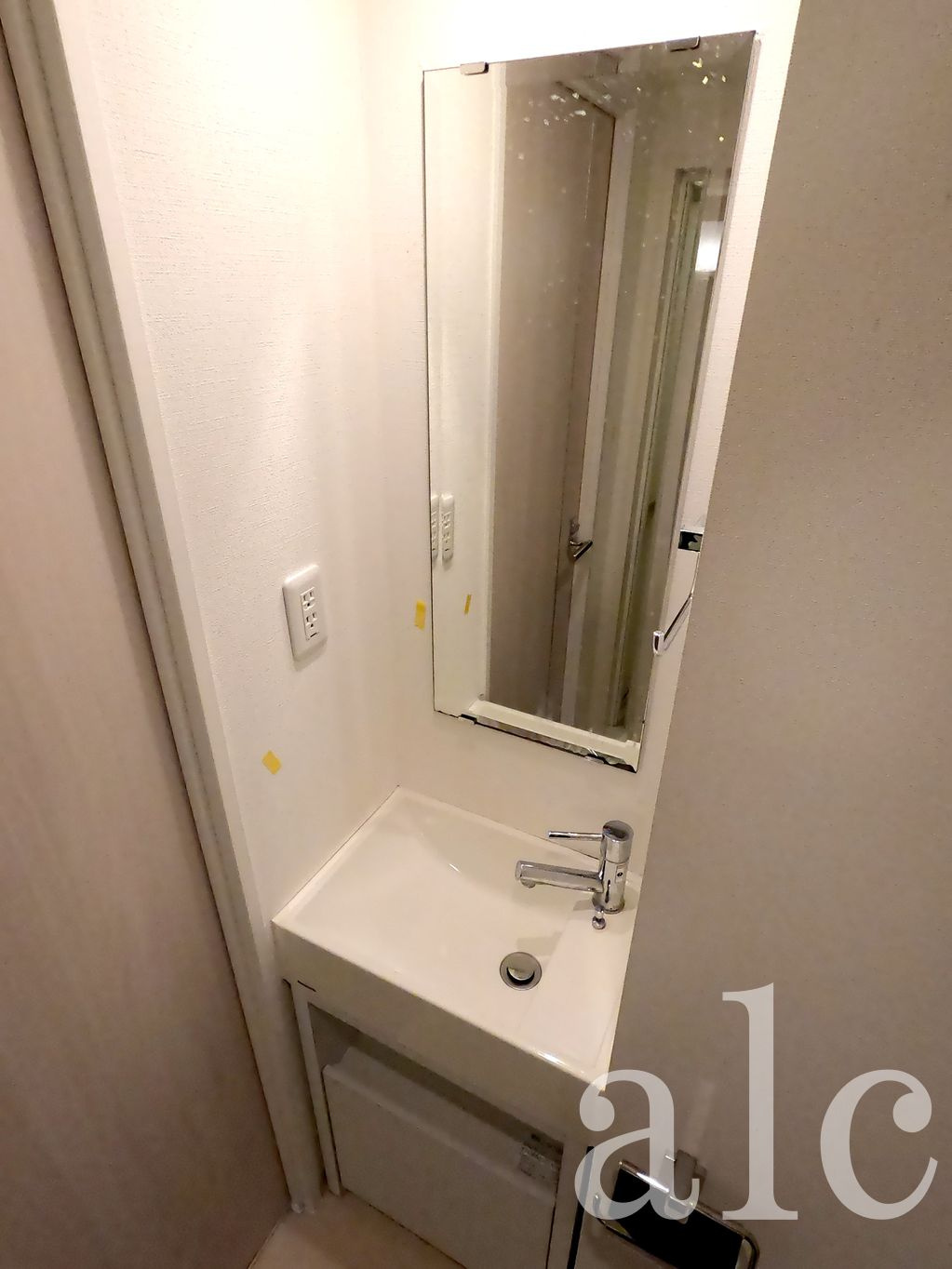 CREVISTA池袋本町（クレヴィスタ池袋本町）の独立洗面台|同仕様