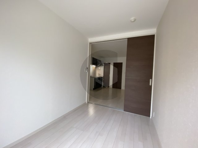 ルミエール若江岩田の寝室