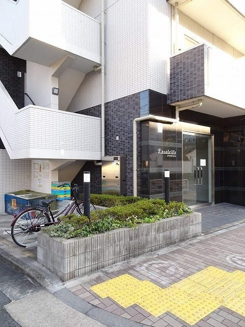 アンソレイエのエントランス