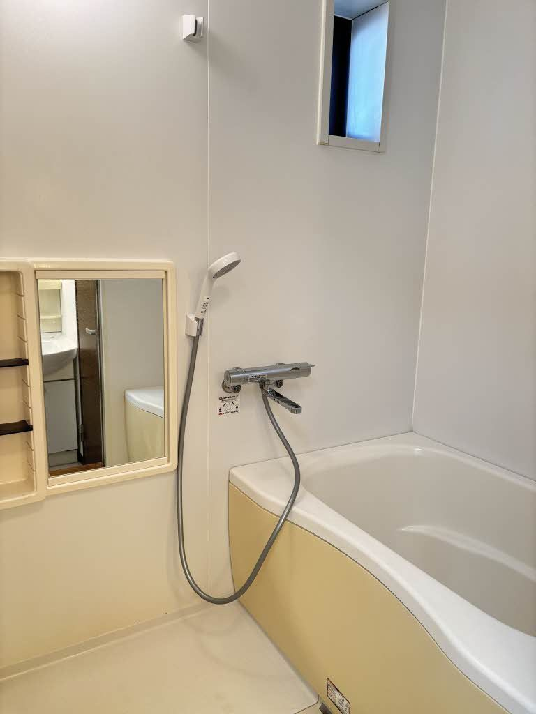 ディアス久保田の浴室