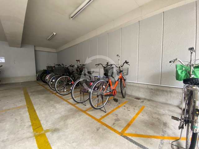 アドバンス新今里のその他共用部分|アドバンス新今里　駐輪場