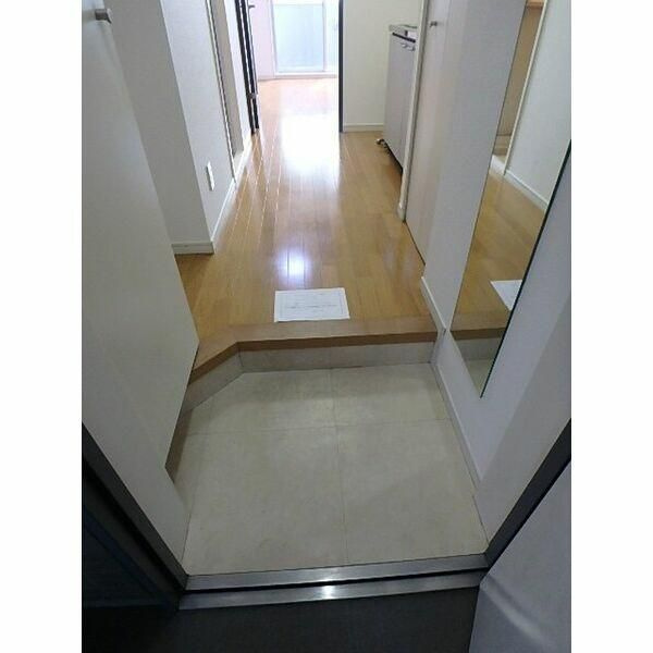 シンシア西早稲田の居間・リビング