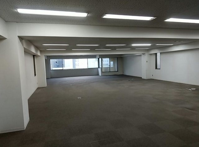 ブルーク長堀橋ビルの内装