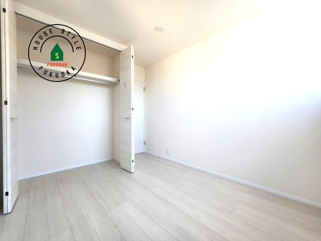 福岡市早良区飯倉3丁目第20-2棟（2号棟）の内観：施工例|和室を上手に活用すると暮らし方の幅が広がります。例えば普段は開け放して、子供の小さいうちはお昼寝や遊びのスペースに。畳はソフトなので転んでもケガをしにくく安心です