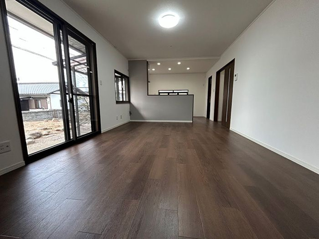 【居間・リビング】 | 糟屋郡須恵町大字須恵　戸建て