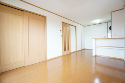 【居間・リビング】 | パークヒルハイツB | ※同物件・同タイプの写真です。