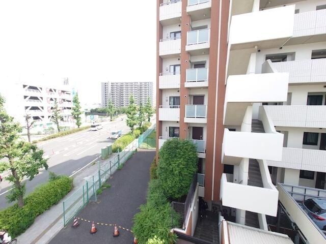 ｇｏｏｄ　ｅｎｏｕｇｈ　舟渡のバルコニー