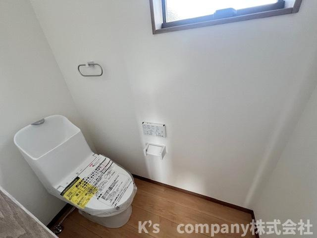 ■平塚市出縄　新築戸建●の内装|手すり付きの階段☆小さいお子様やご年配にも嬉しい仕様です◇