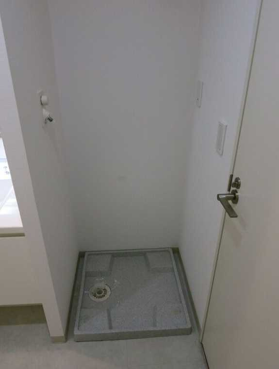 レジデンス三宿　ネット無料　トランクルーム　メゾネットのその他