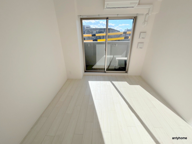 エスリード大阪デュアルゲート  仲介手数料無料の居間・リビング