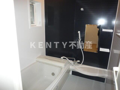 【浴室】 | デザインコート旗の台 | 落ち着いた空間のお風呂です