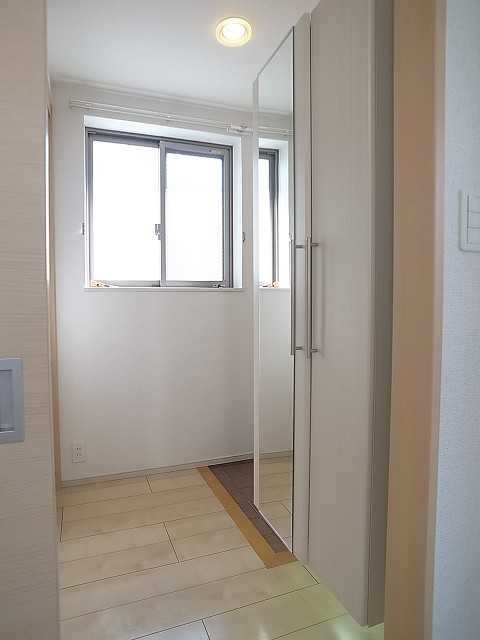 クレアージュ・Ｋの玄関