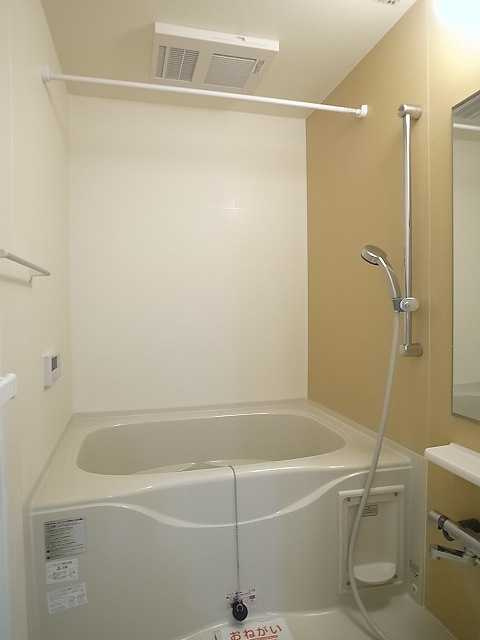 クレアージュ・Ｋの浴室