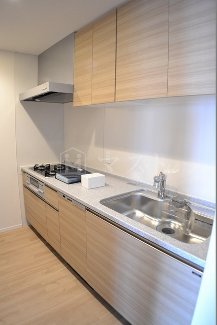 大阪市中央区南本町４丁目の賃貸マンションのキッチン