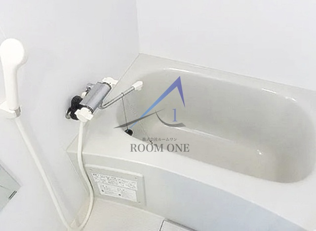 Ｒｉｓｉｎｇｐｌａｃｅ両国の浴室|お風呂です。