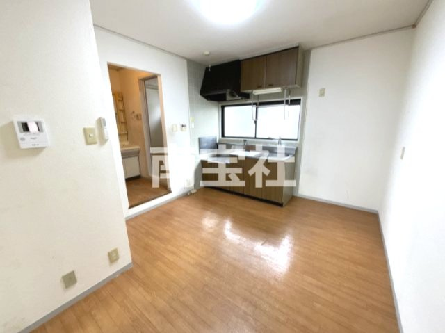 【居間・リビング】