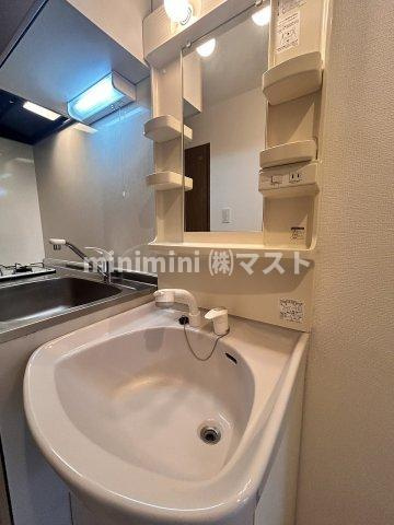 大阪市西区北堀江１丁目の賃貸マンションの洗面所