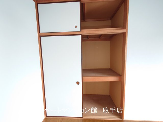 ハッピーハウスクサカⅢの収納