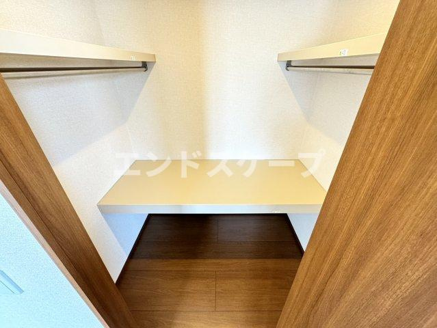 エスポワール明神の収納|高崎、前橋、伊勢崎エリアのお部屋探しはエンドスケープまで！お客様の理想お聞かせ下さい♪