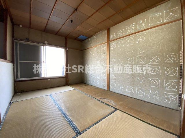 布市町2丁目中古テラスハウスの和室|畳の表替え、クロスの張替等のリフォームもご相談ください！