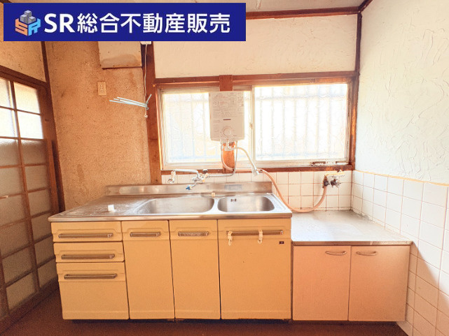 布市町2丁目中古テラスハウスのキッチン|キッチンでお料理をお楽しみください♪