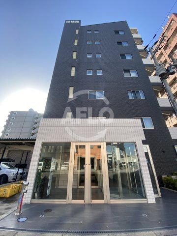 ボンジュール築港　築港小学校のエントランス|ボンジュール築港　エントランス