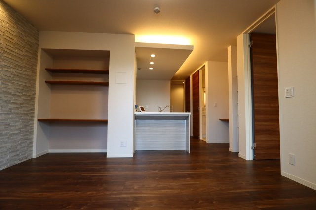 ＳｈａＭａｉｓｏｎ　Ｇｒａｎｄｅ　北郡山（シャーメゾン　グランデの居間・リビング