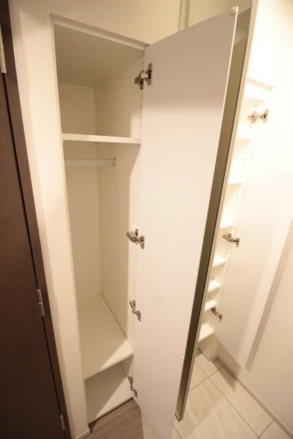 デュオステージ下落合の収納