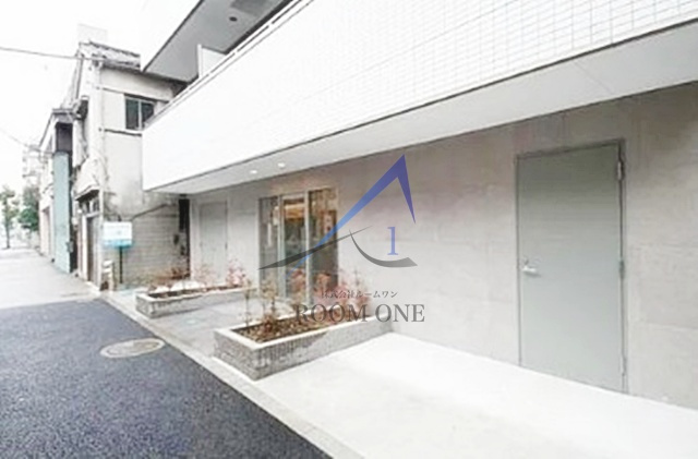 グラウンデュークス本所のエントランス|エントランスです。