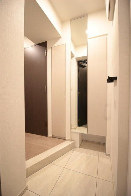 デュオステージ下落合の玄関